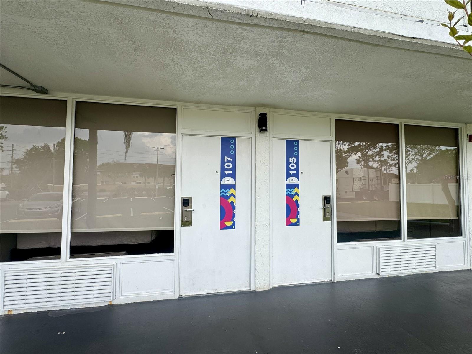 Image 17 of 19 For 2930 Polynesian Isle Boulevard 105