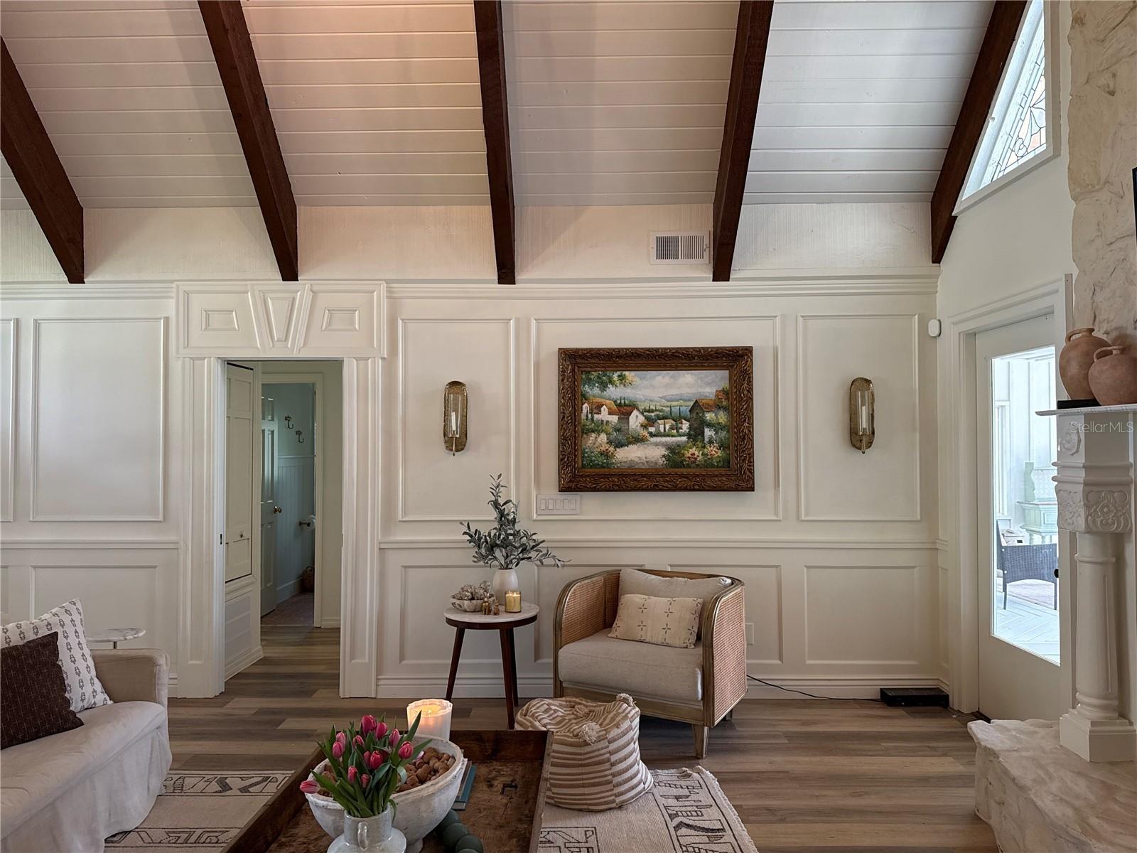 Image 16 of 74 For 521 Granada Way