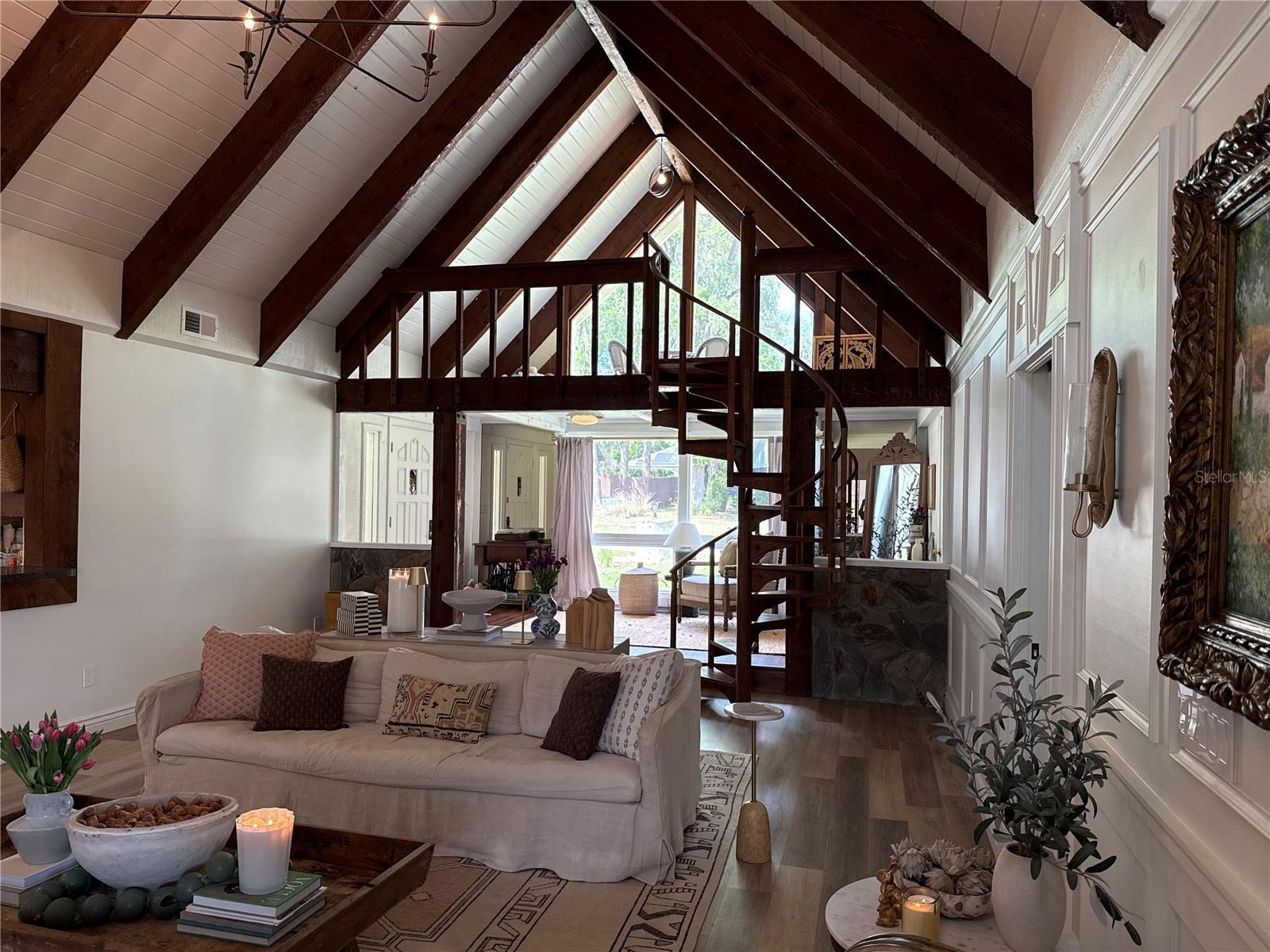 Image 17 of 74 For 521 Granada Way