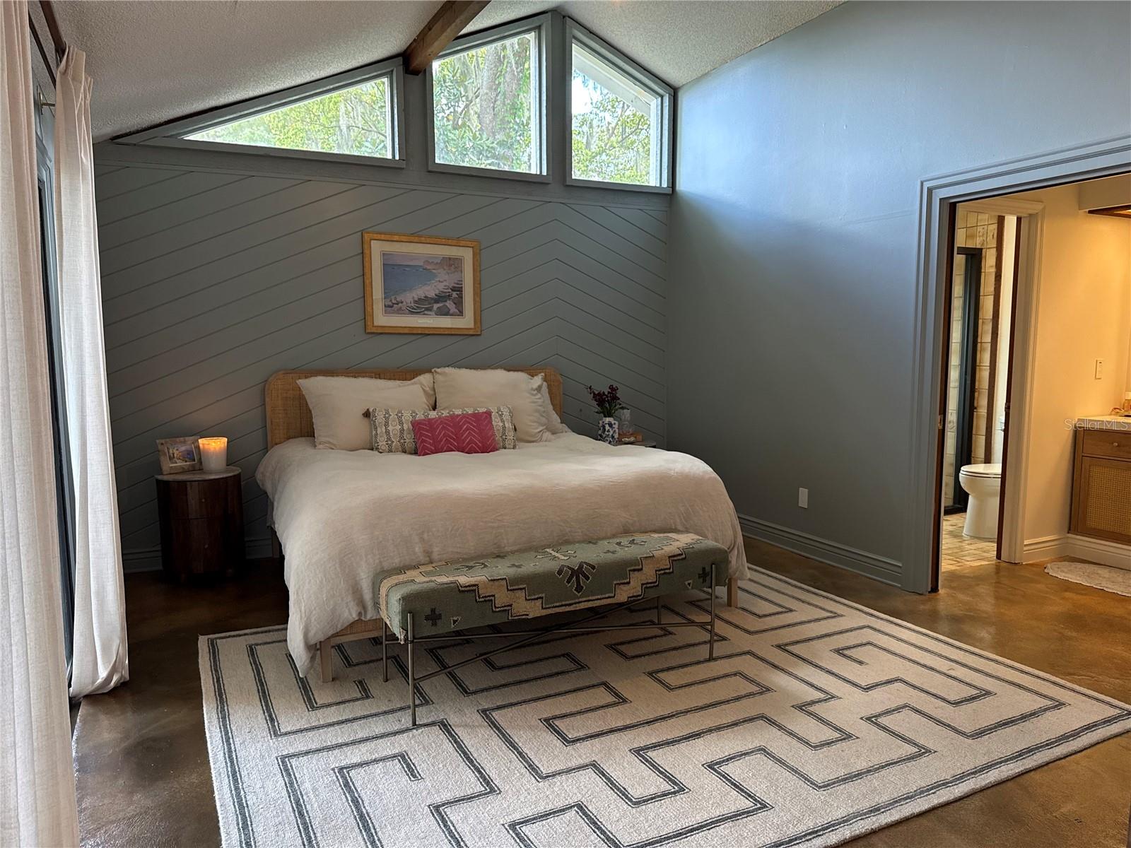 Image 27 of 74 For 521 Granada Way