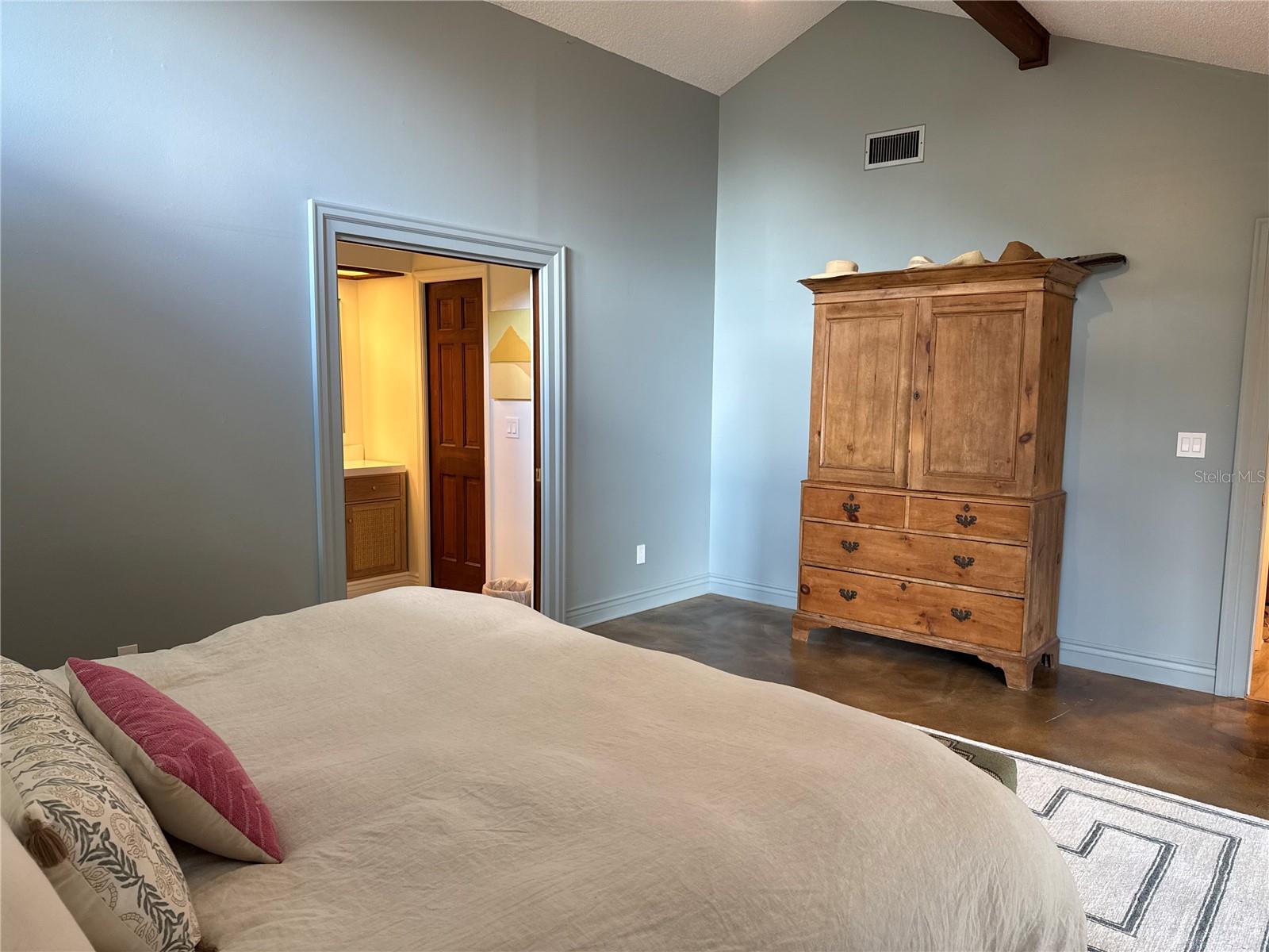 Image 29 of 74 For 521 Granada Way