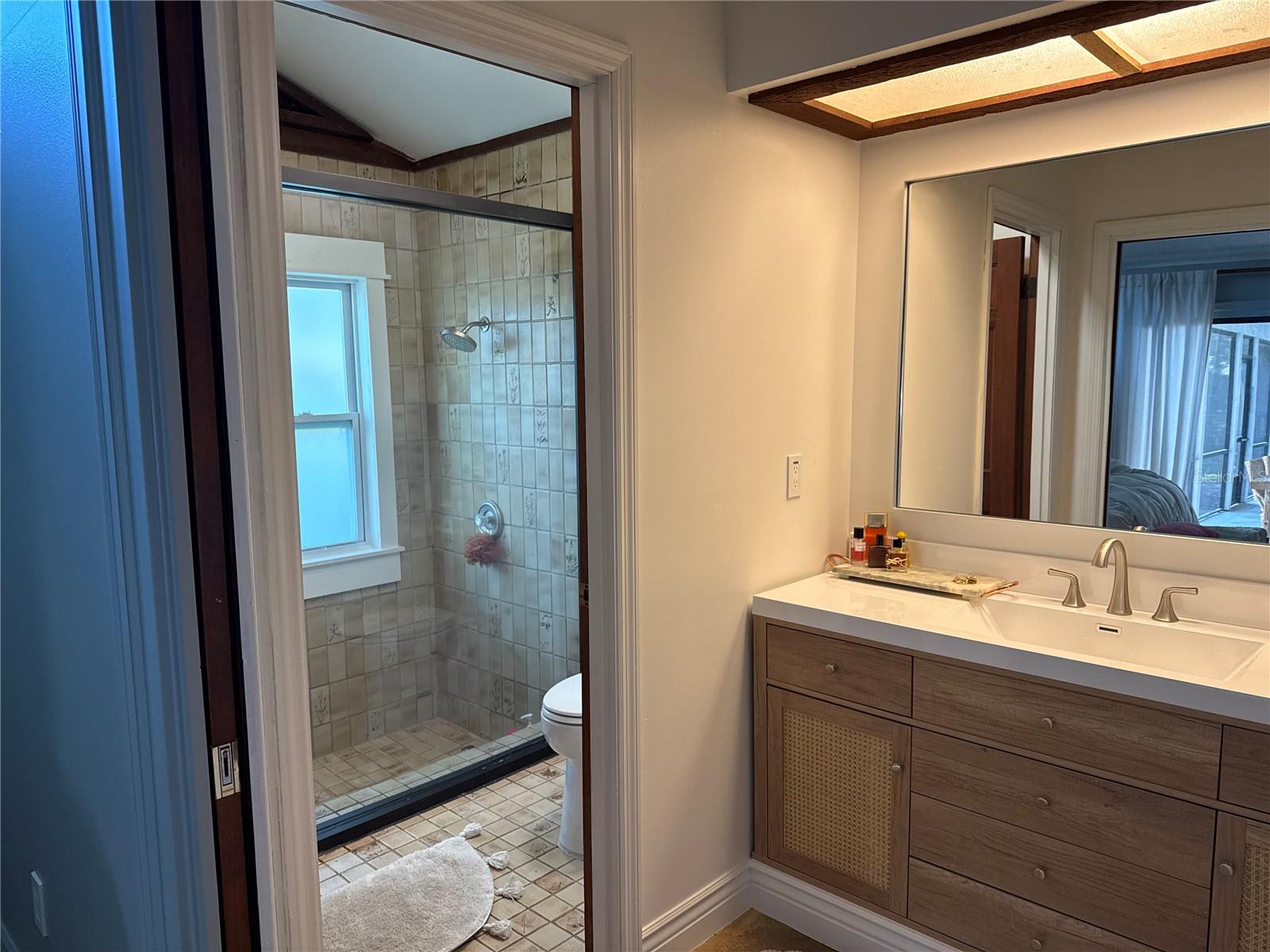 Image 32 of 74 For 521 Granada Way