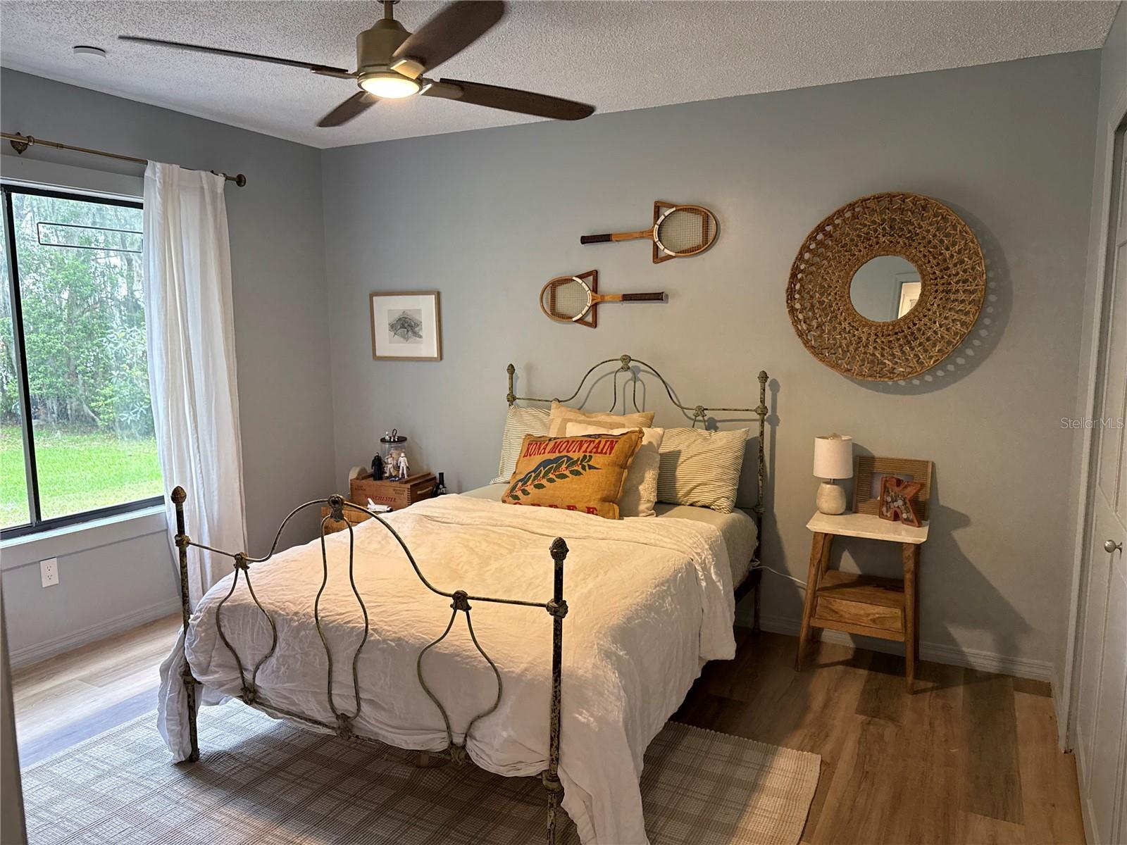 Image 35 of 74 For 521 Granada Way