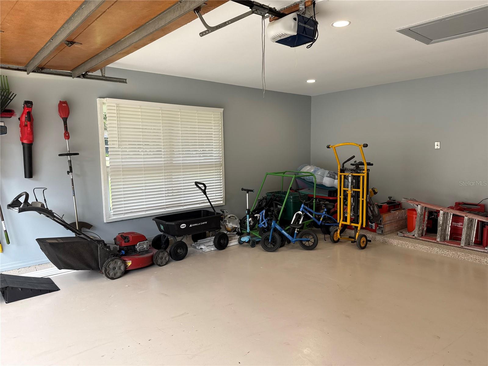 Image 64 of 74 For 521 Granada Way