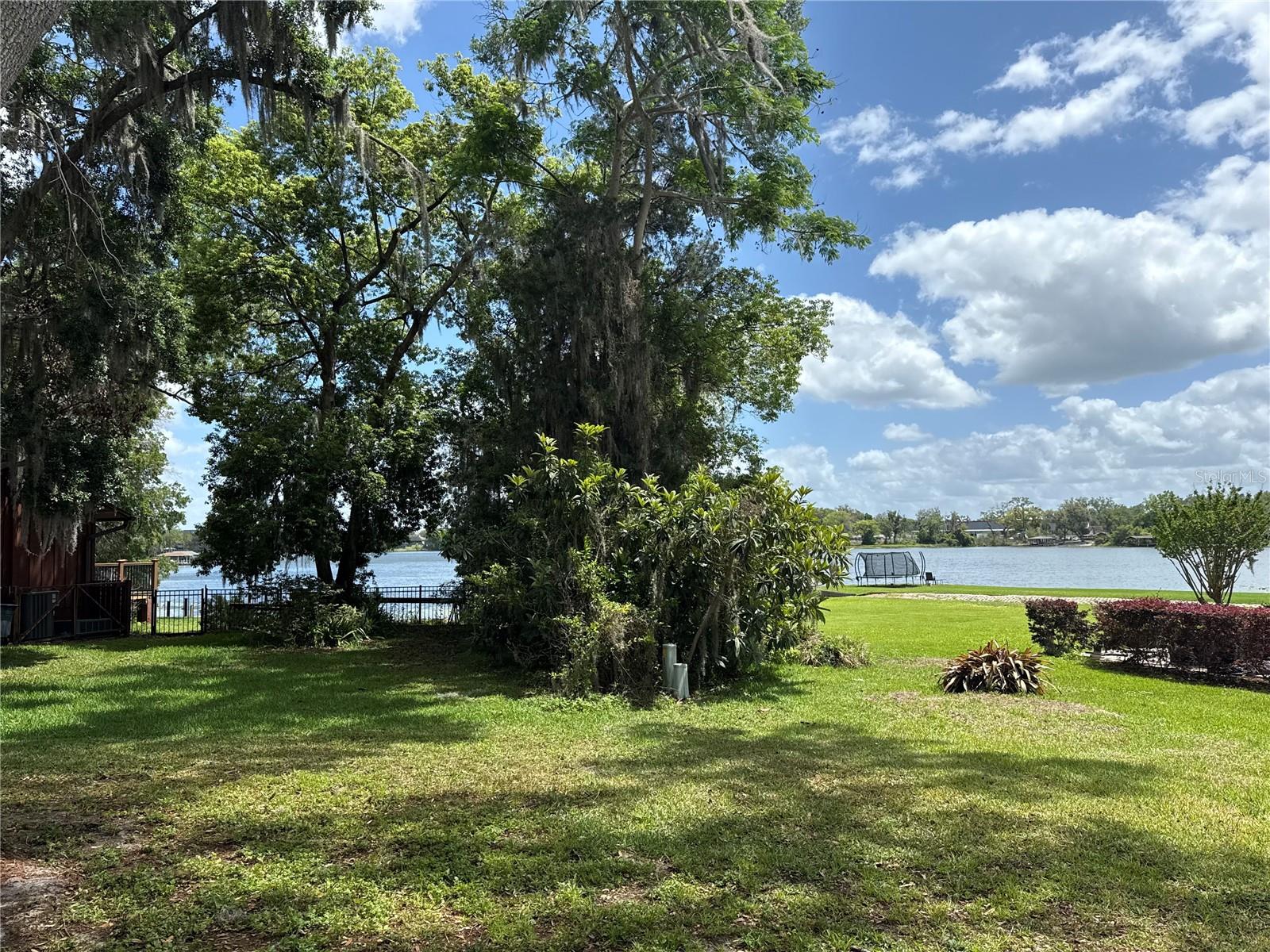 Image 8 of 74 For 521 Granada Way