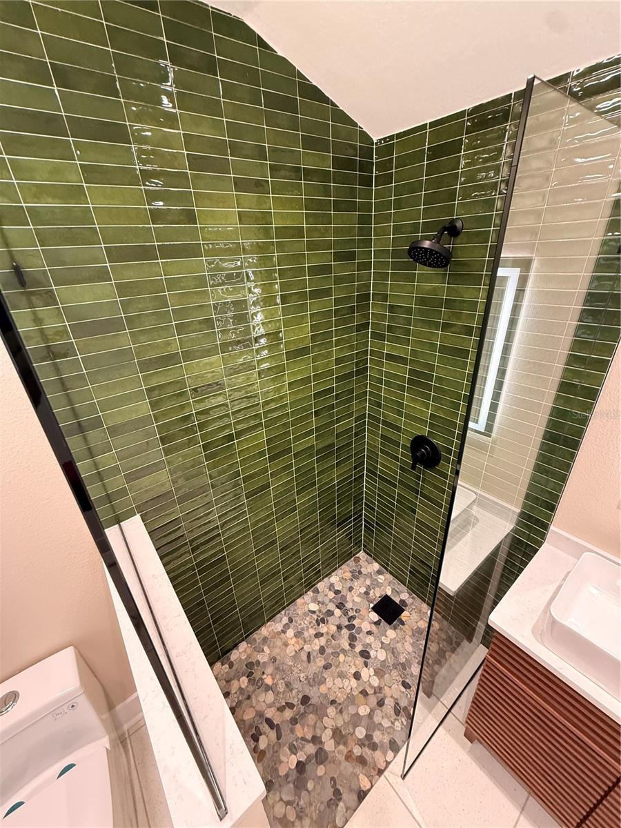 Image 13 of 21 For 238 Main Street