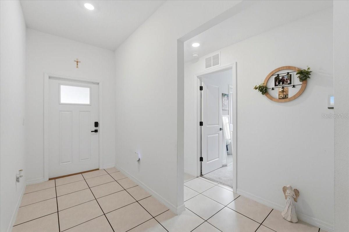 Image 11 of 51 For 1923 Red Loop