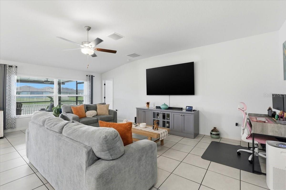 Image 12 of 51 For 1923 Red Loop