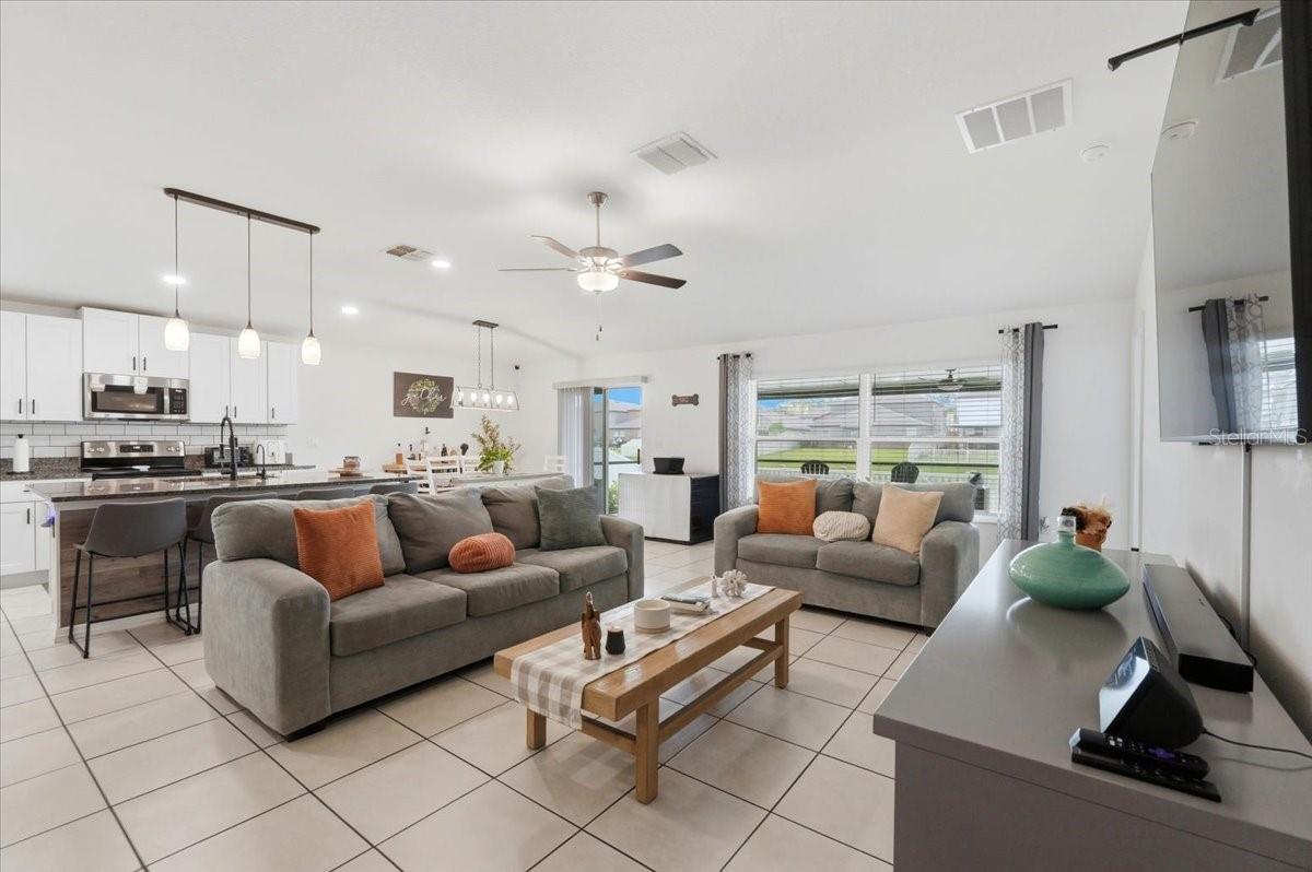 Image 13 of 51 For 1923 Red Loop