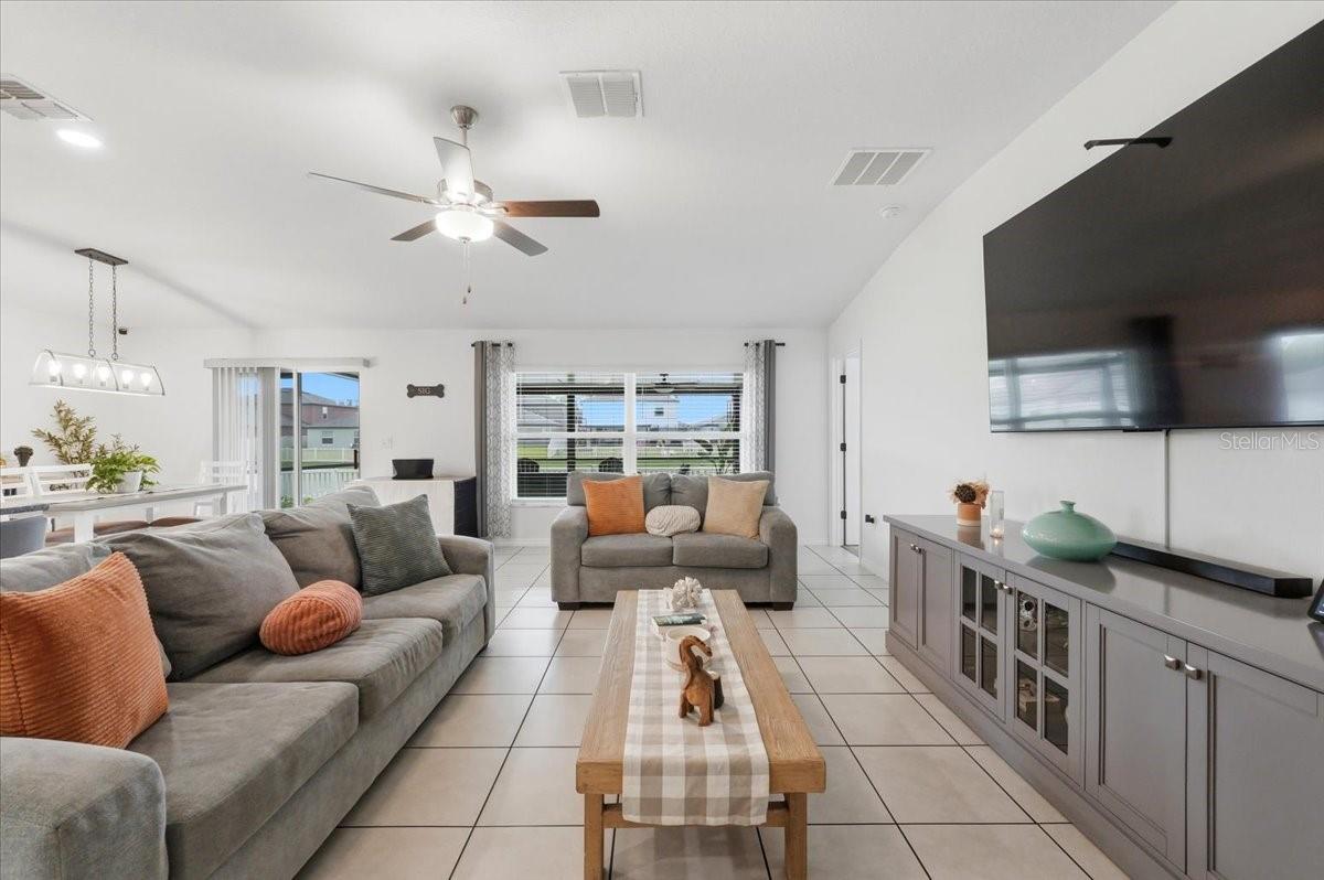 Image 14 of 51 For 1923 Red Loop