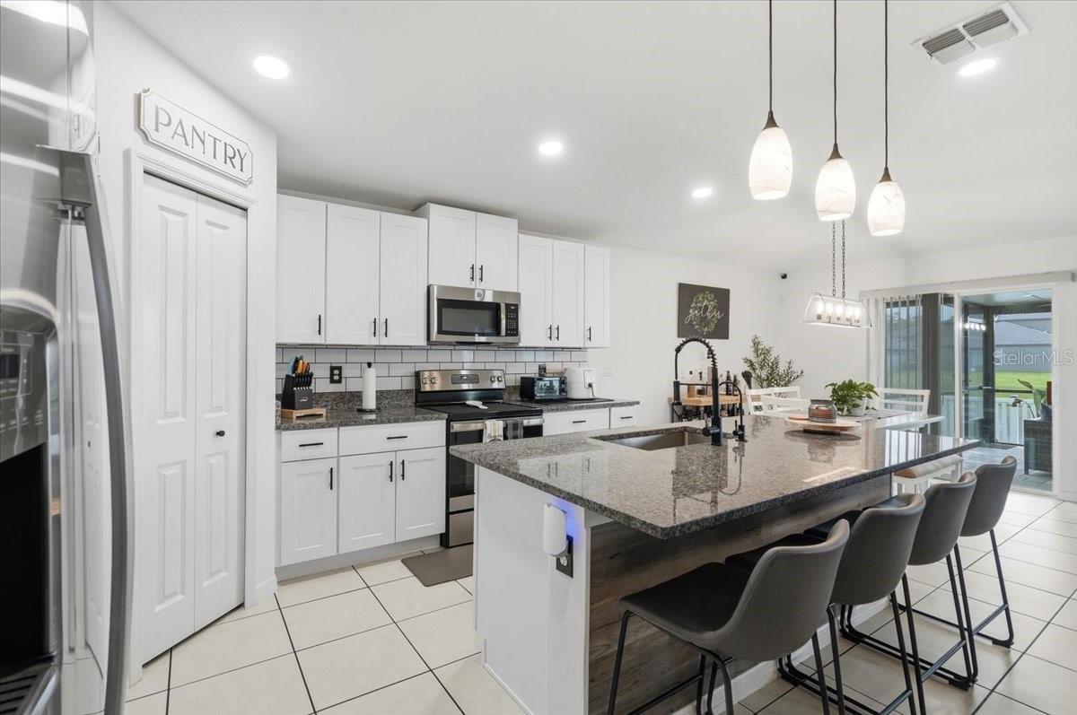 Image 22 of 51 For 1923 Red Loop