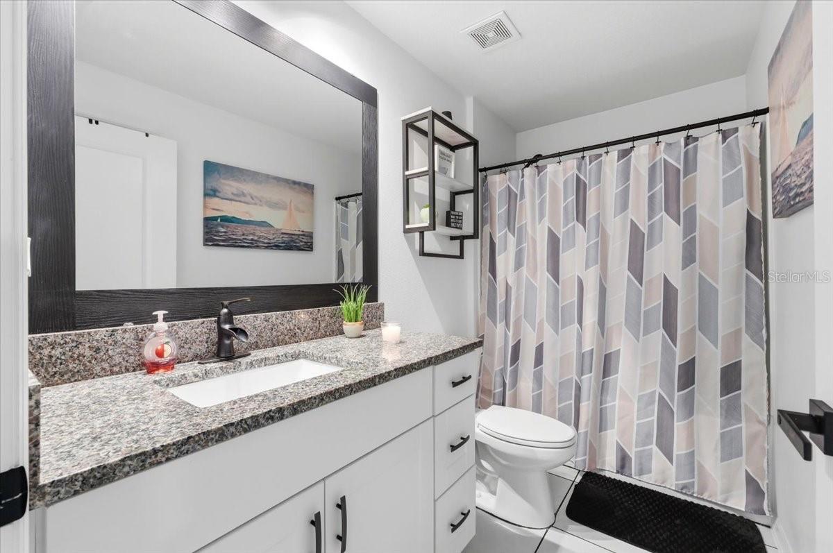 Image 31 of 51 For 1923 Red Loop