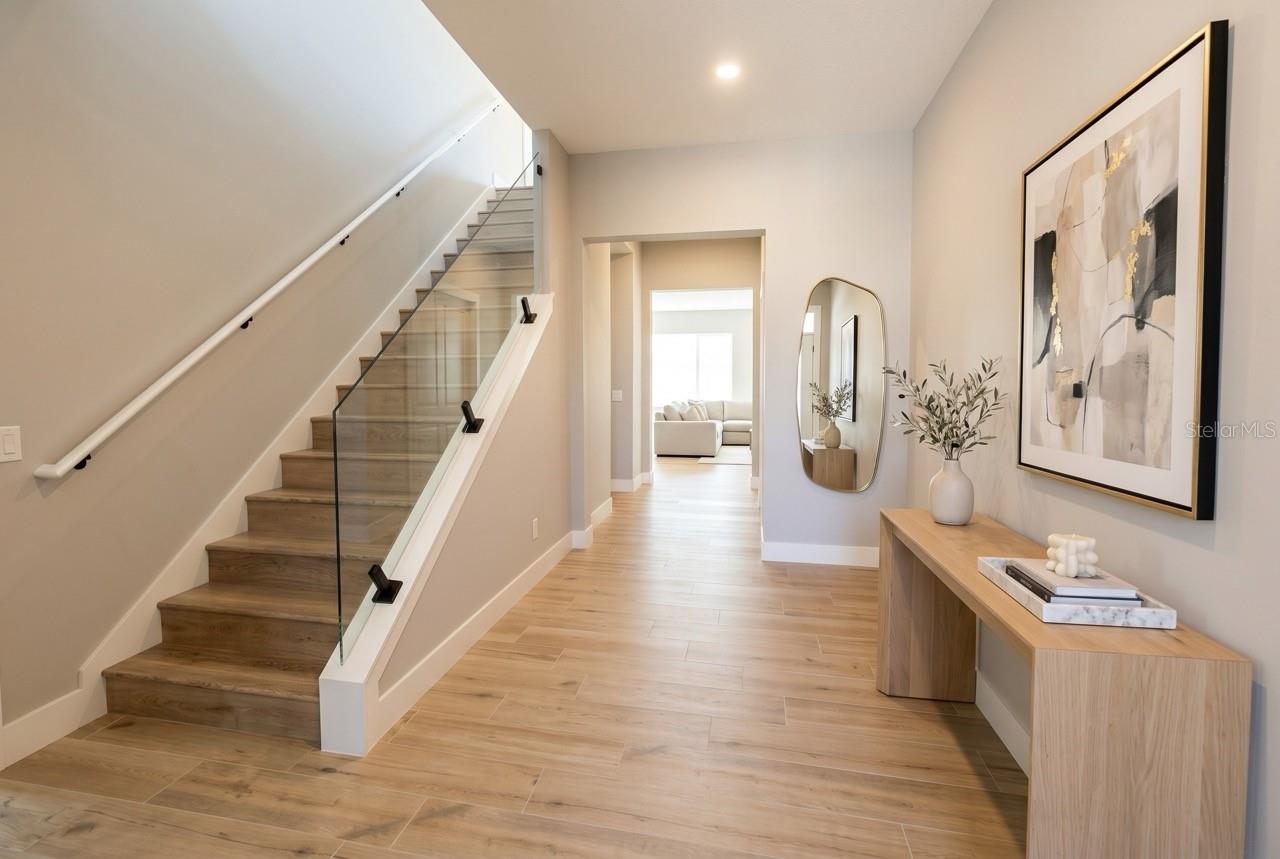 Image 14 of 38 For 16046 Vetta Drive