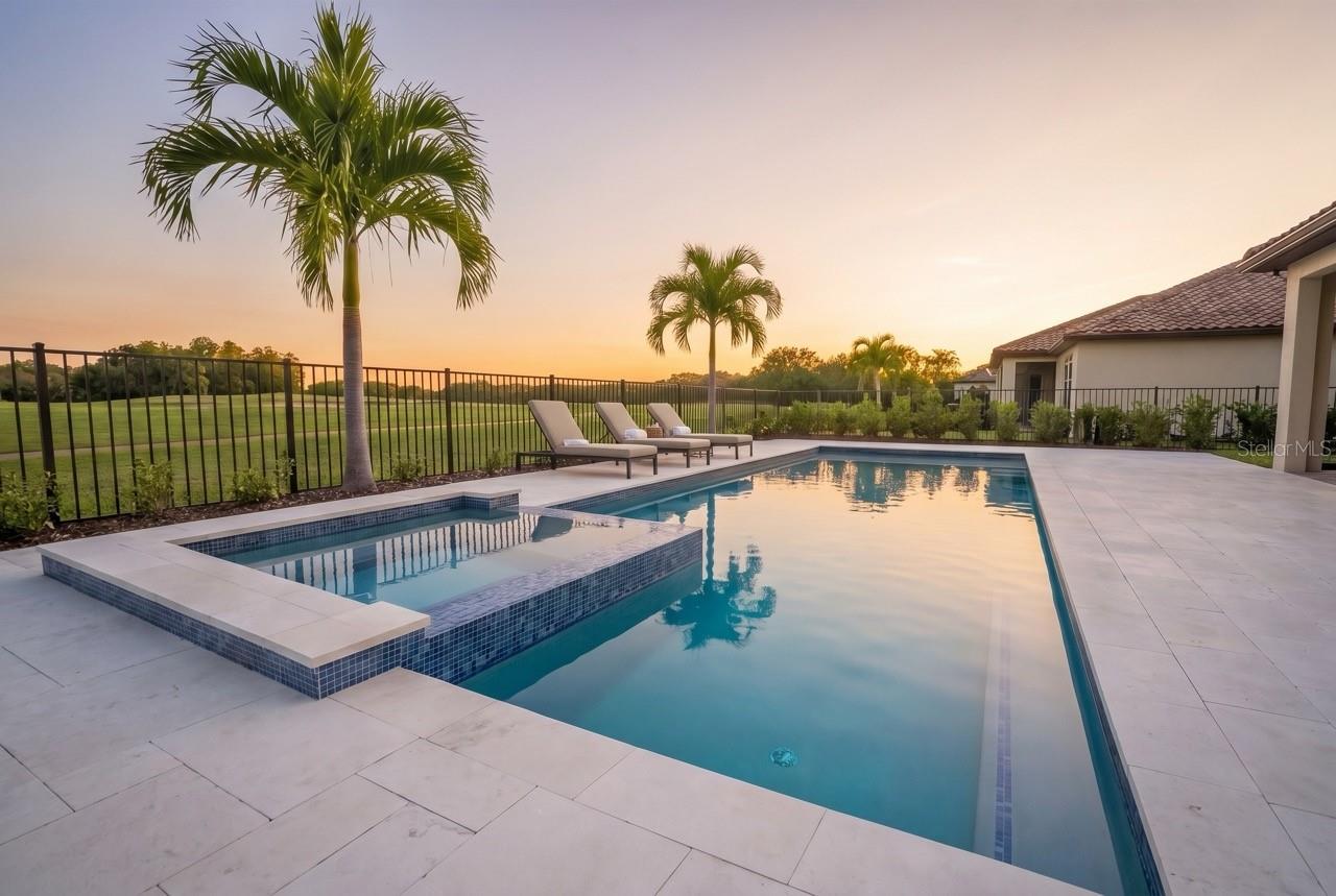 Image 36 of 38 For 16046 Vetta Drive