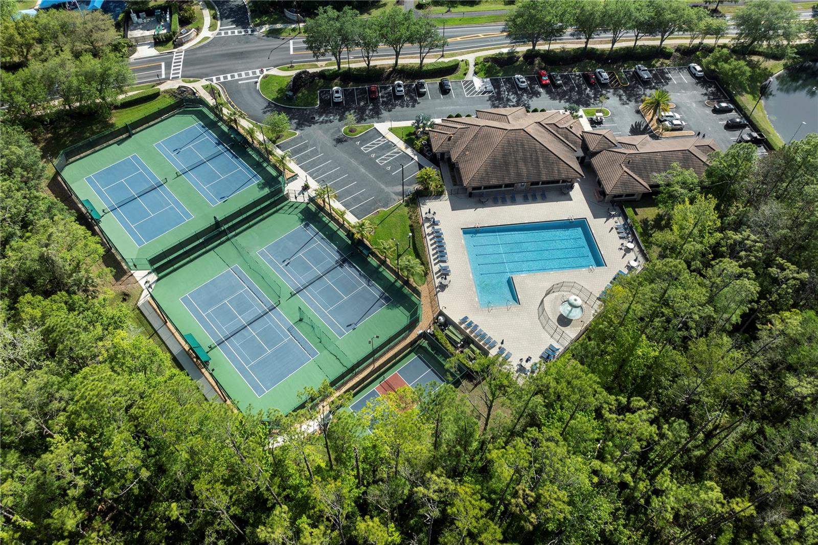 Listing photo id 39 for 2264 Stone Cross Circle