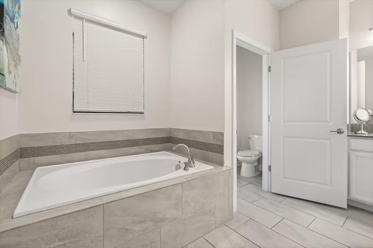 Listing photo id 20 for 8882 Cabot Cliffs Drive