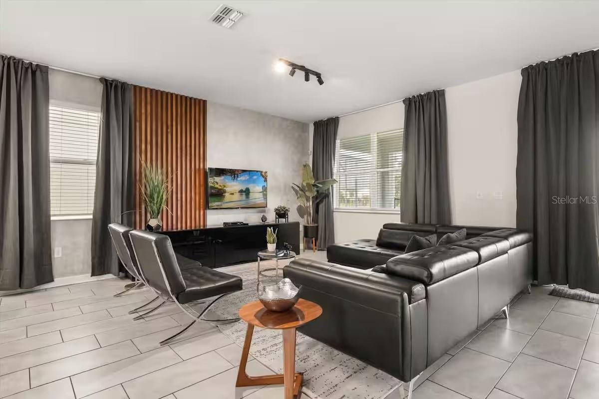 Listing photo id 2 for 8882 Cabot Cliffs Drive