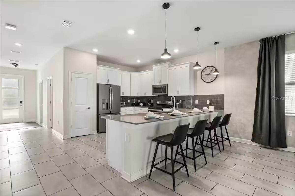 Listing photo id 5 for 8882 Cabot Cliffs Drive