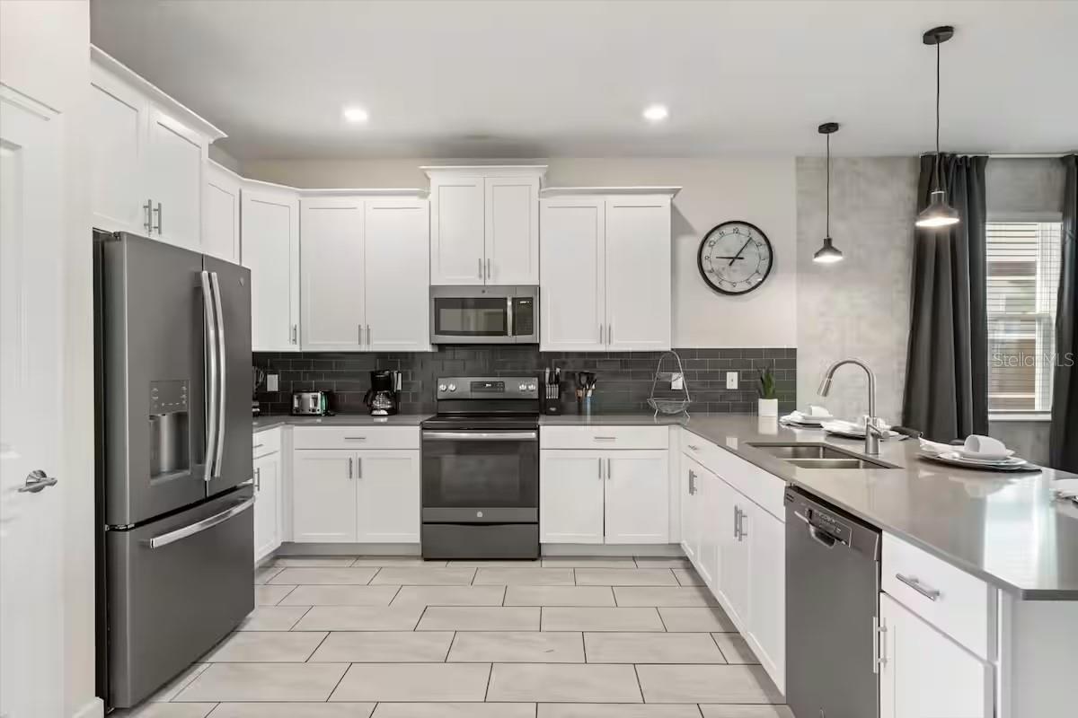 Listing photo id 6 for 8882 Cabot Cliffs Drive