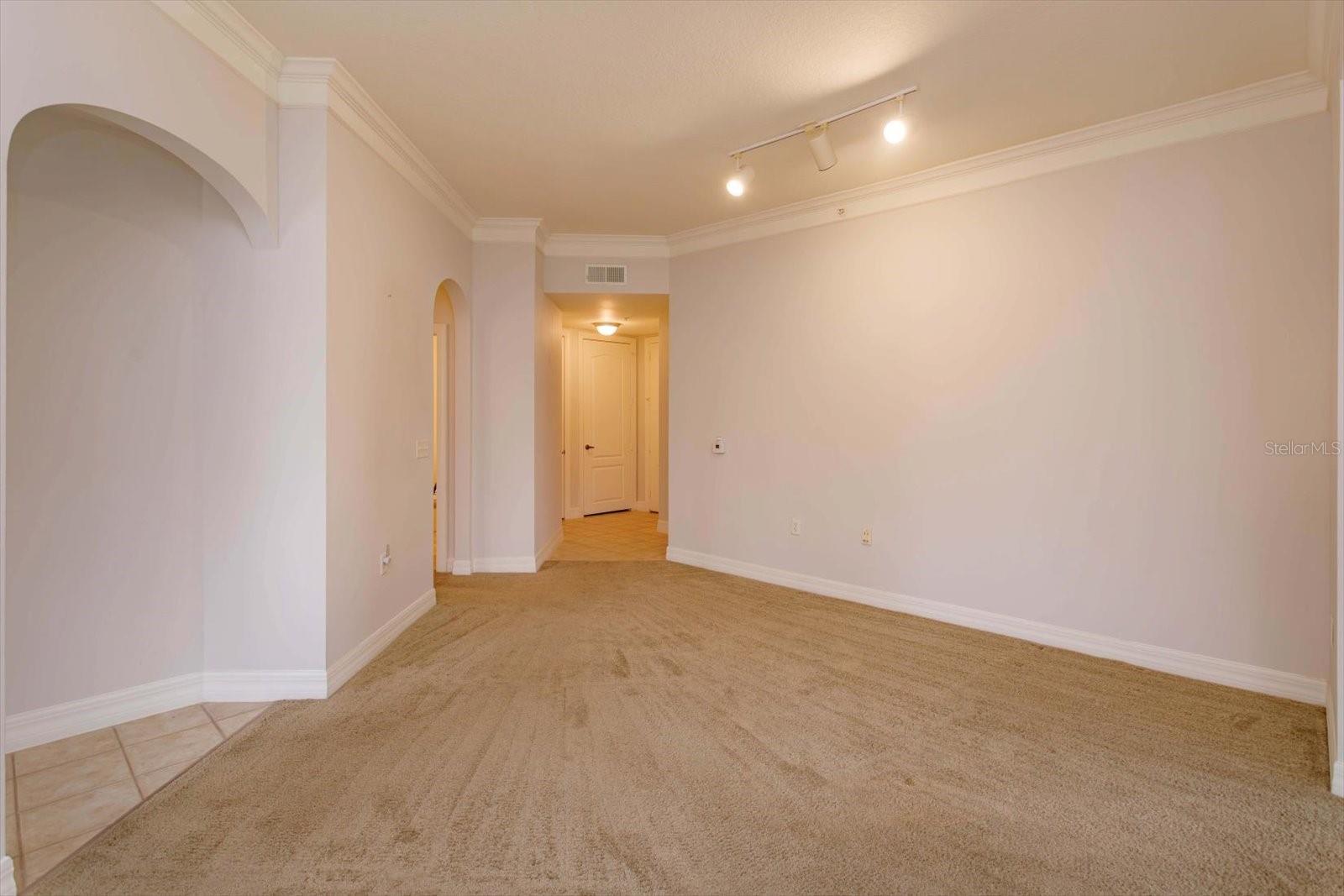 Image 5 of 28 For 509 Mirasol Circle 102