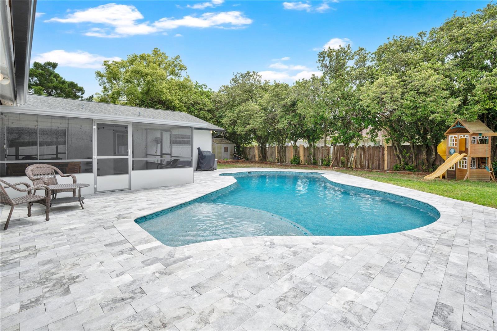 Image 35 of 44 For 4222 Old Dominion Road