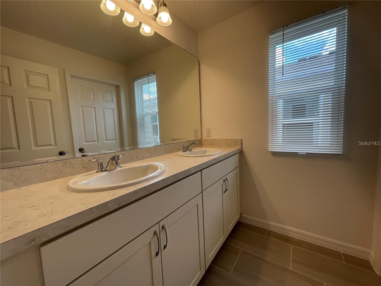 Image 22 of 38 For 1271 Wispy Cypress Drive