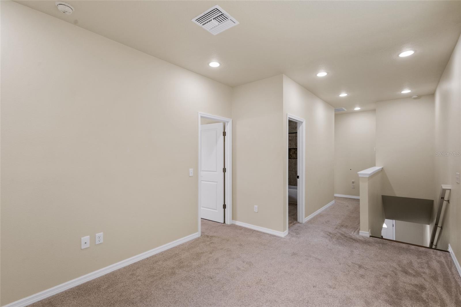 Image 12 of 34 For 509 Sunbranch Lane