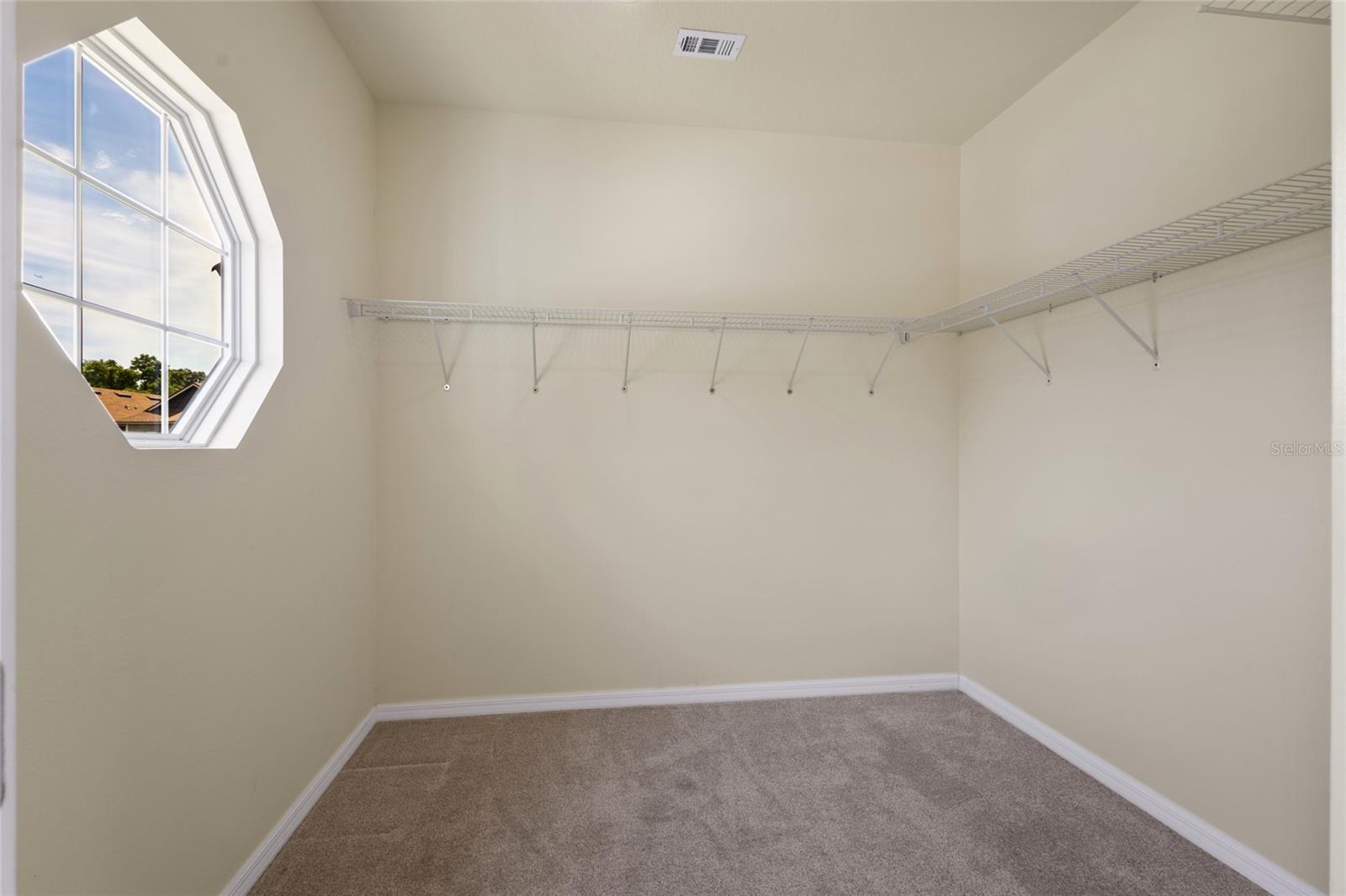 Image 28 of 34 For 509 Sunbranch Lane