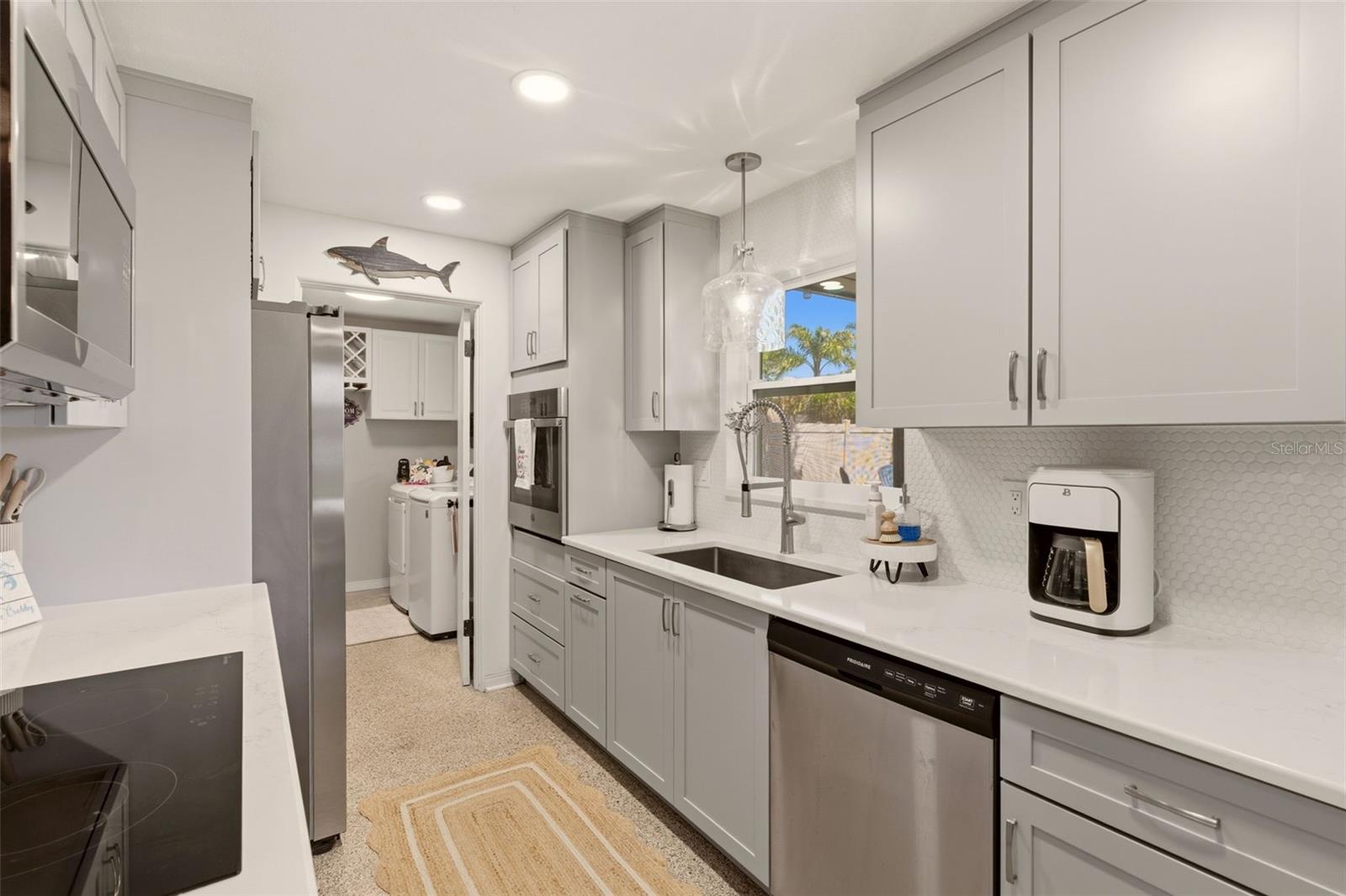 Image 11 of 45 For 517 Peninsula Avenue