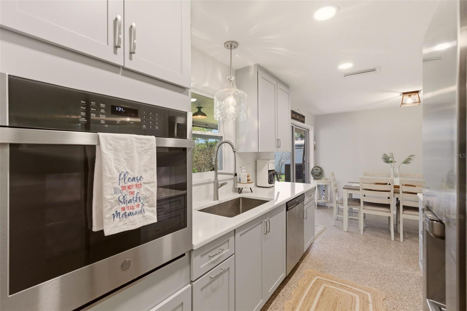 Image 16 of 45 For 517 Peninsula Avenue