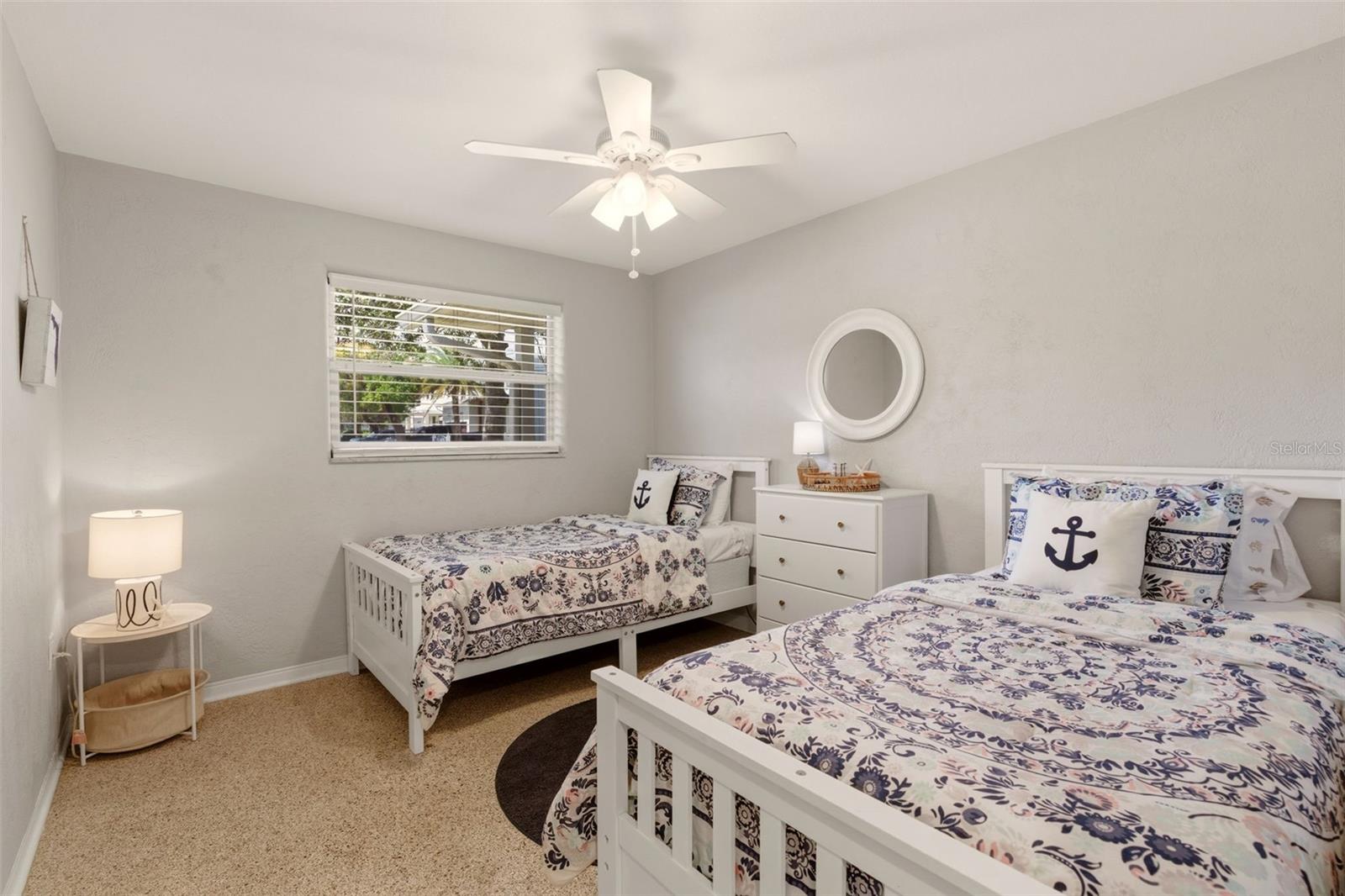 Image 19 of 45 For 517 Peninsula Avenue