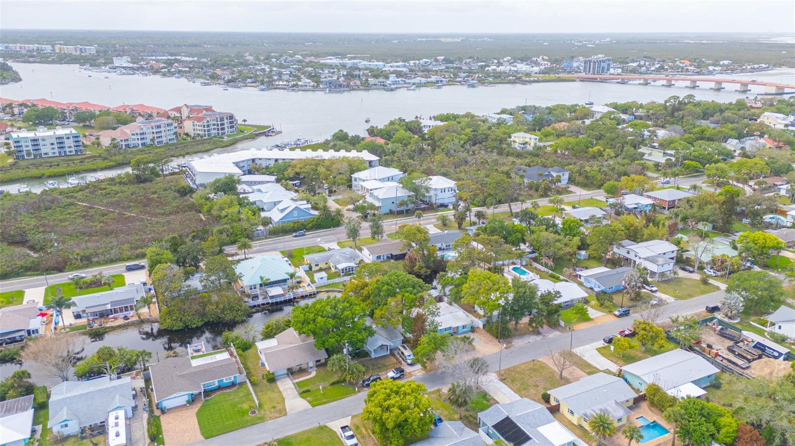 Image 28 of 45 For 517 Peninsula Avenue