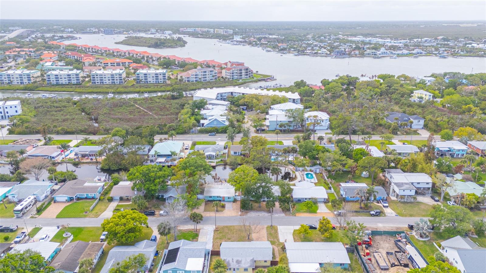 Image 29 of 45 For 517 Peninsula Avenue