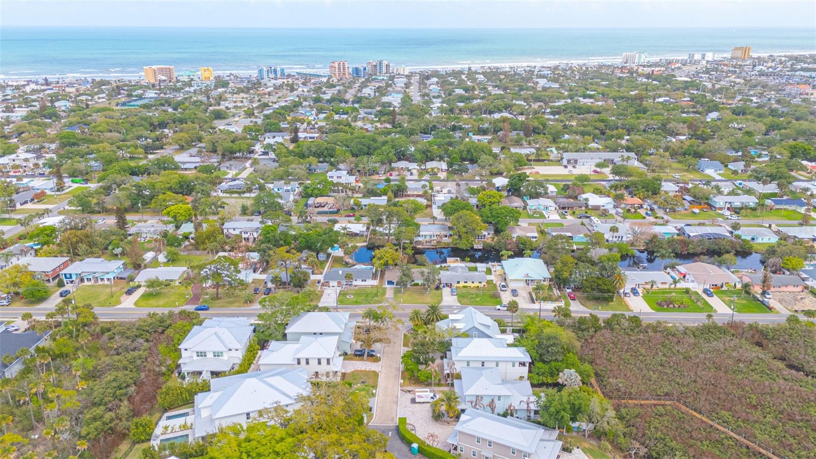 Image 32 of 45 For 517 Peninsula Avenue