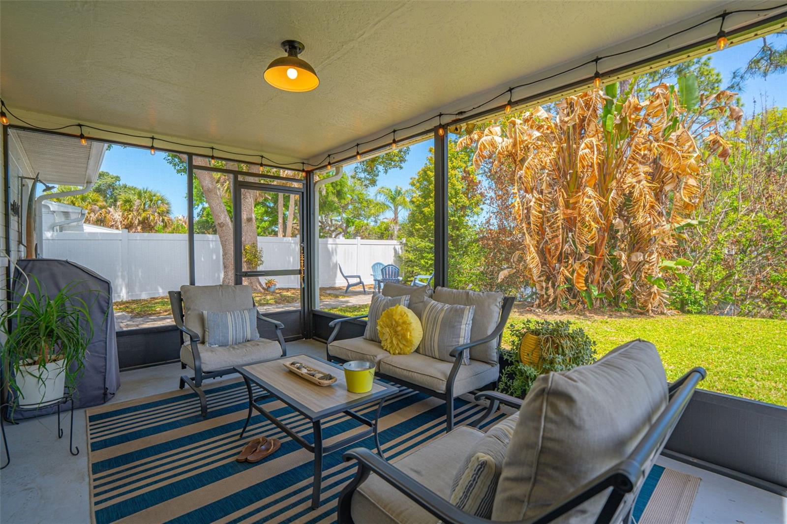 Image 43 of 45 For 517 Peninsula Avenue