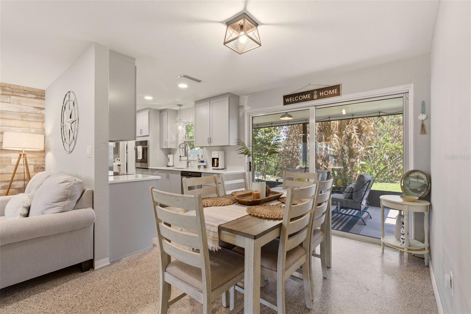 Image 9 of 45 For 517 Peninsula Avenue