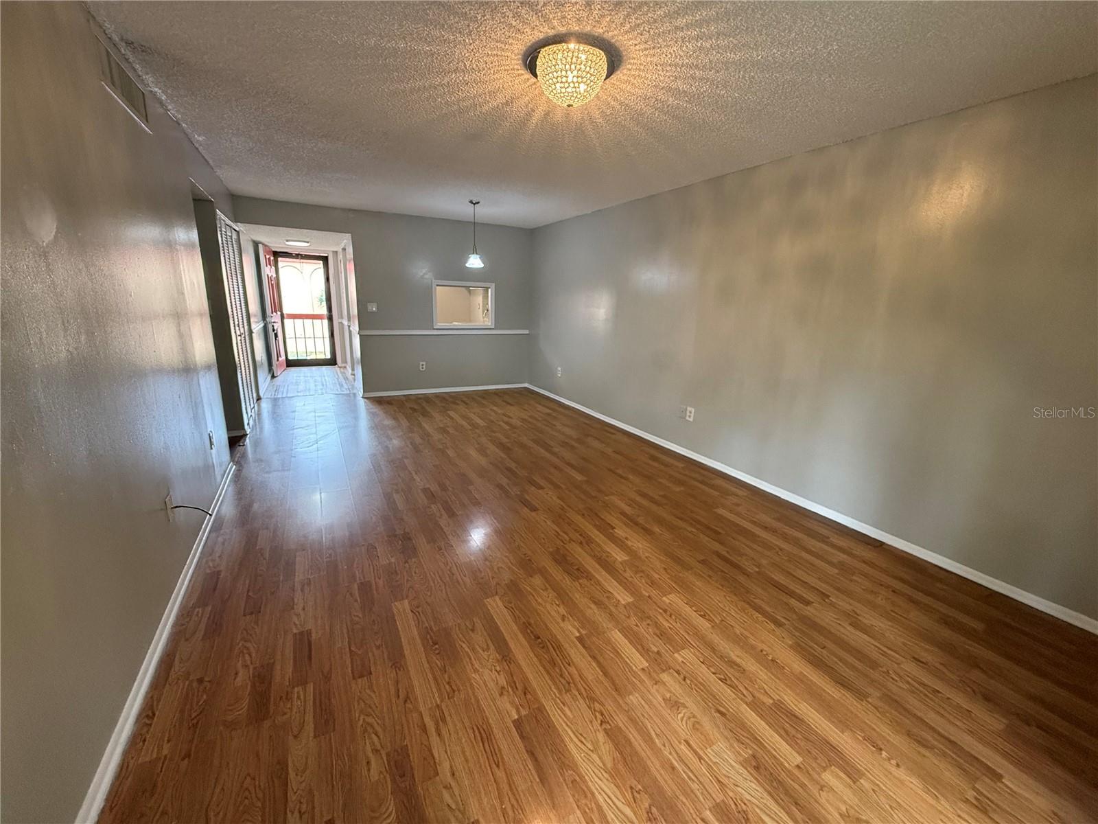 Image 5 of 22 For 2800 Powers Drive 9