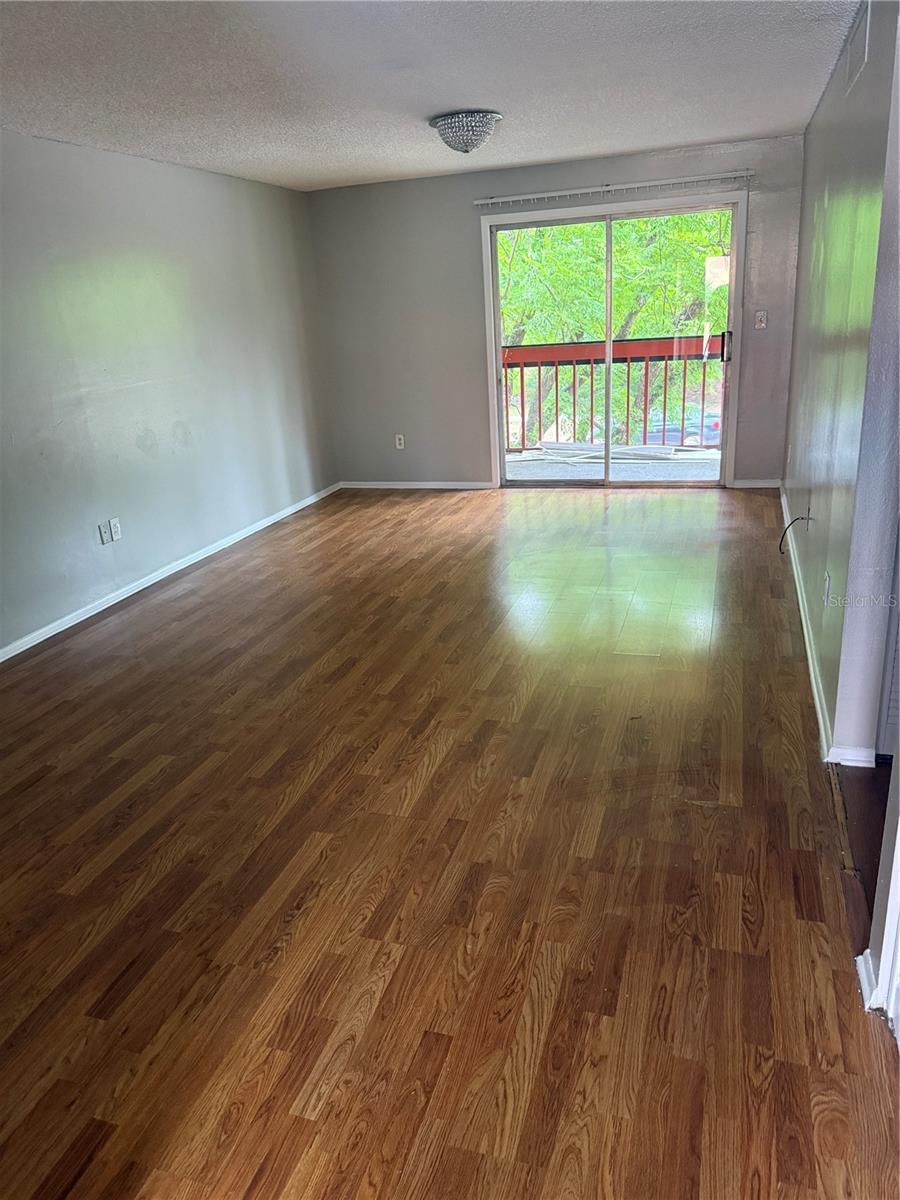 Image 8 of 22 For 2800 Powers Drive 9