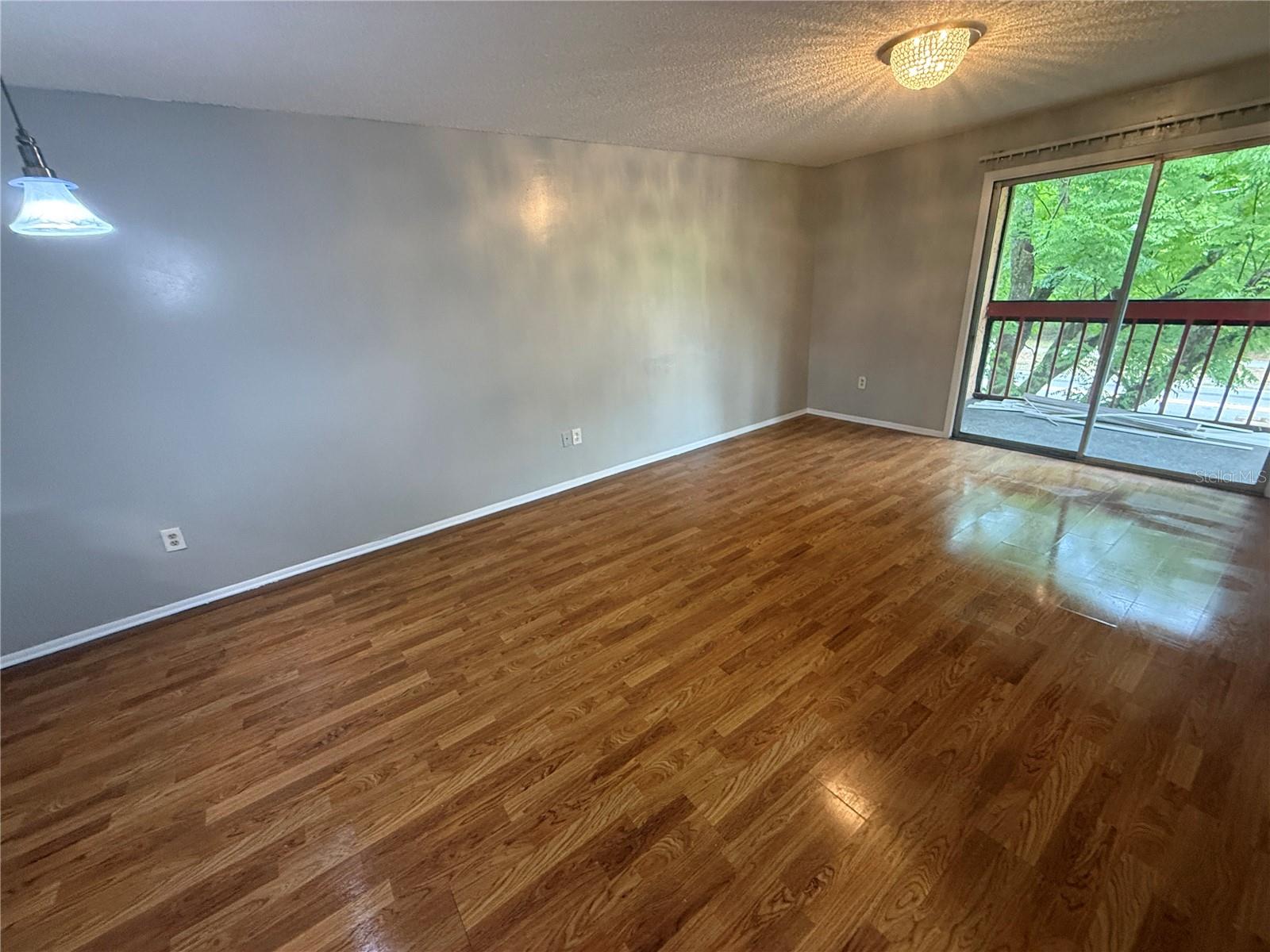 Image 9 of 22 For 2800 Powers Drive 9