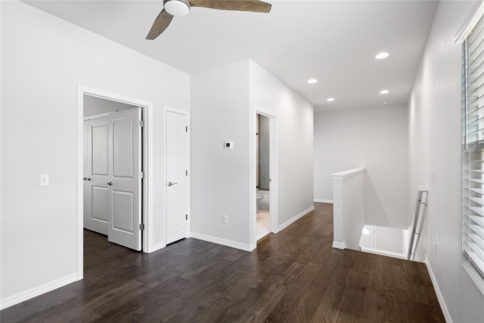 Image 15 of 30 For 537 Sunbranch Lane