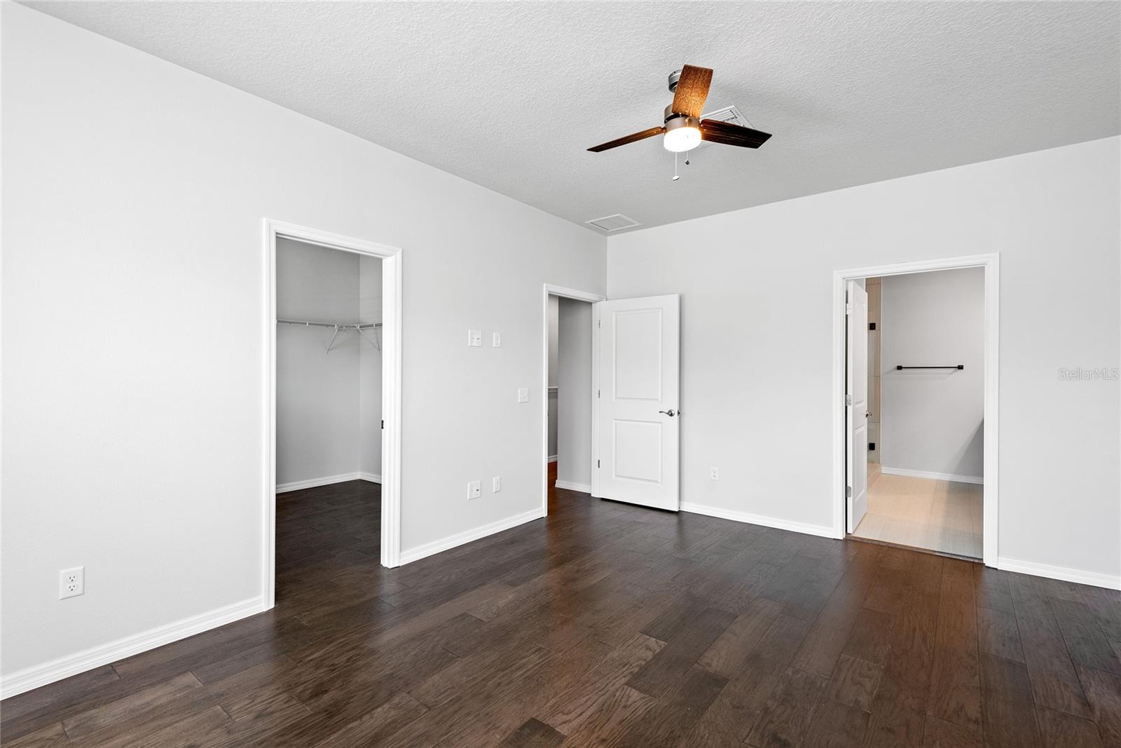 Image 18 of 30 For 537 Sunbranch Lane