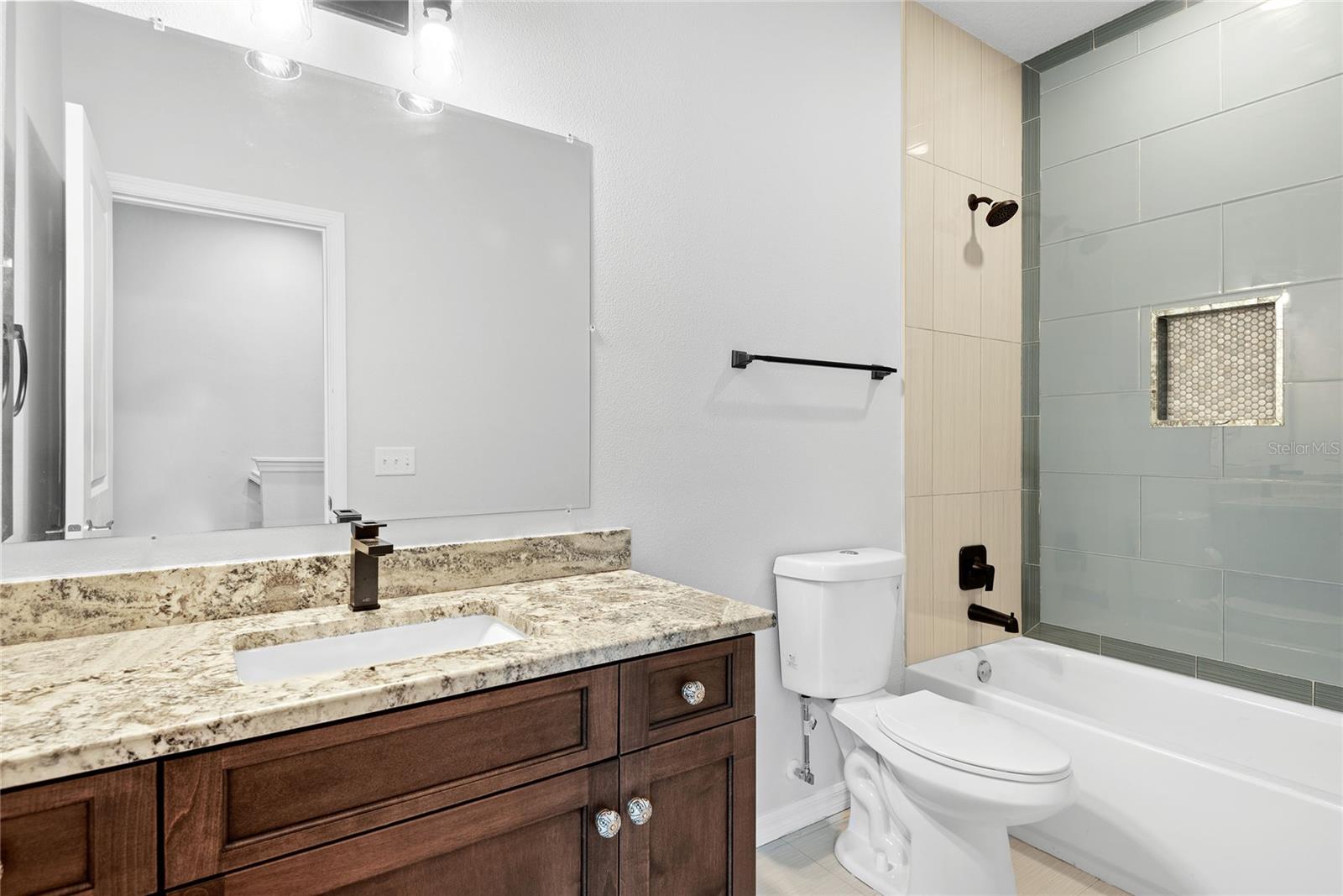 Image 22 of 30 For 537 Sunbranch Lane