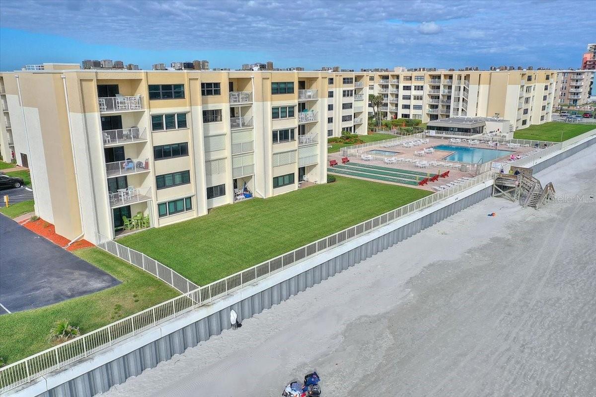 Image 23 of 27 For 4175 Atlantic Avenue 407