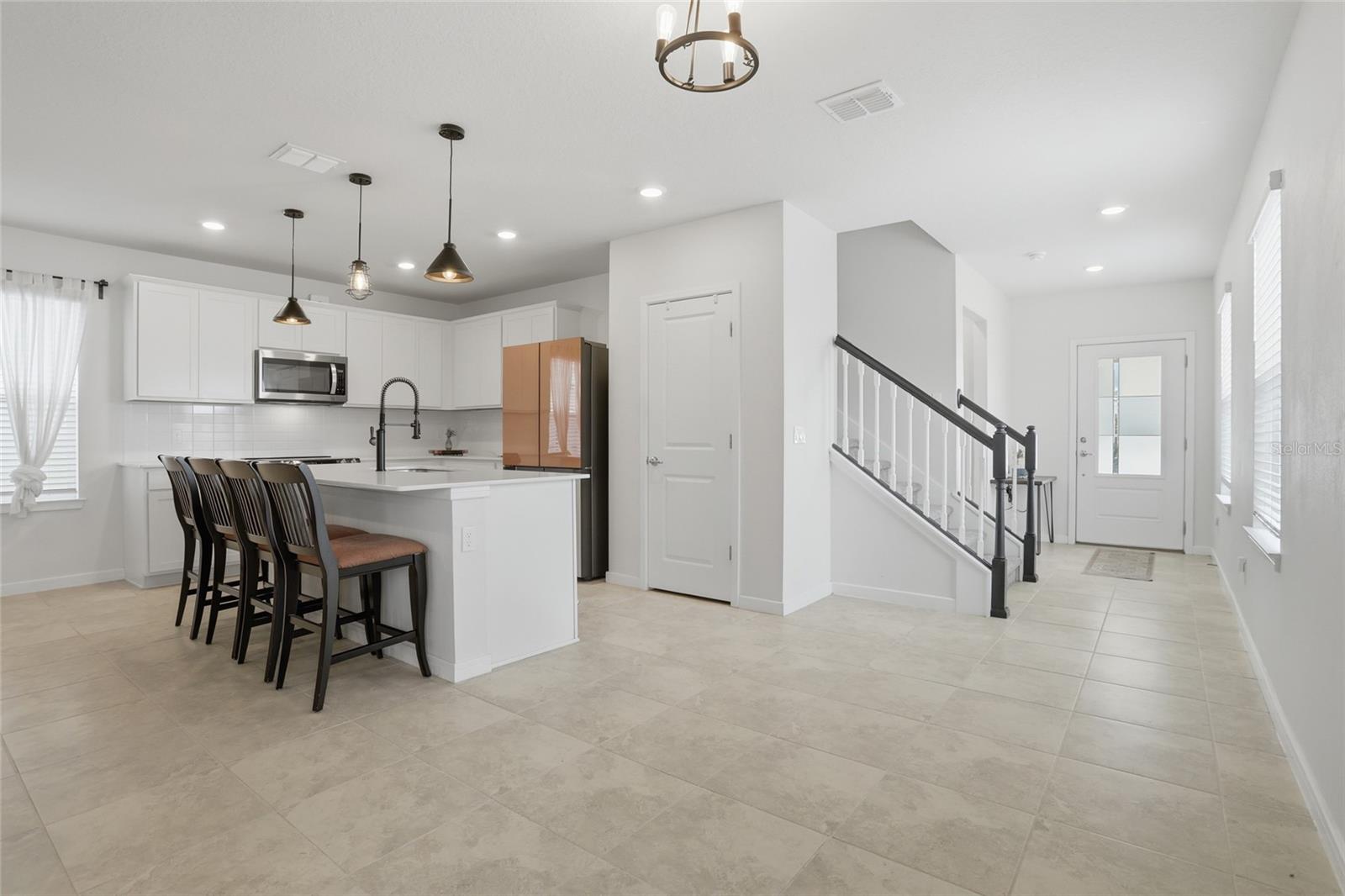 Image 11 of 47 For 1818 Groveline Road