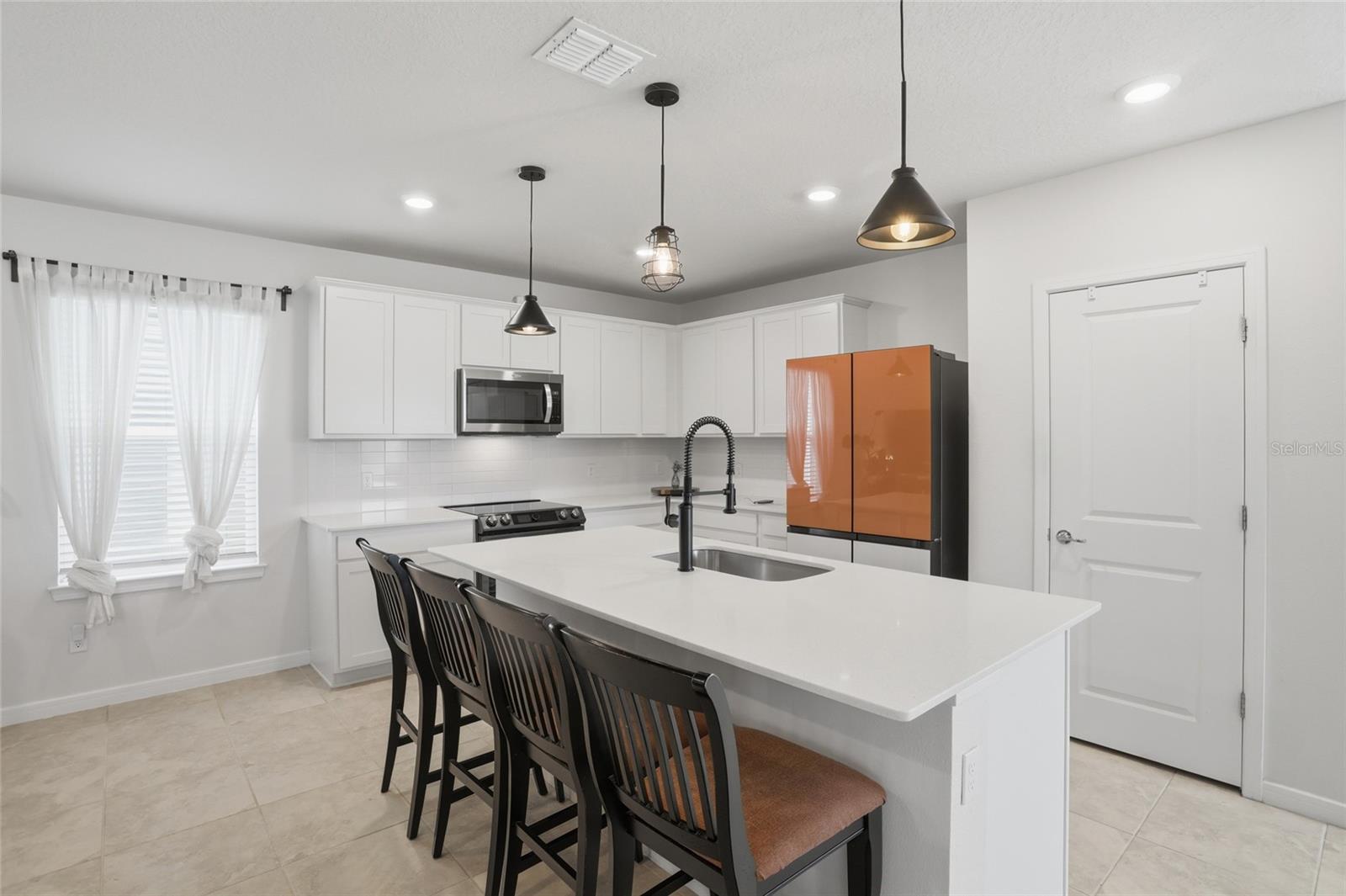 Image 13 of 47 For 1818 Groveline Road