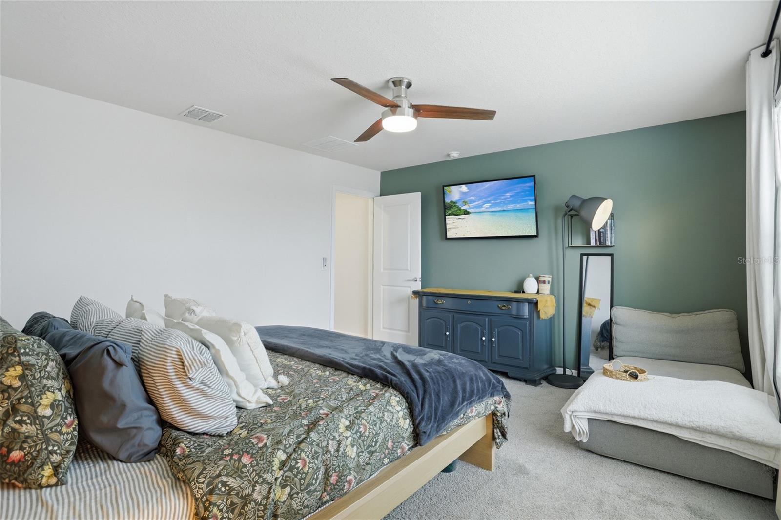 Image 21 of 47 For 1818 Groveline Road