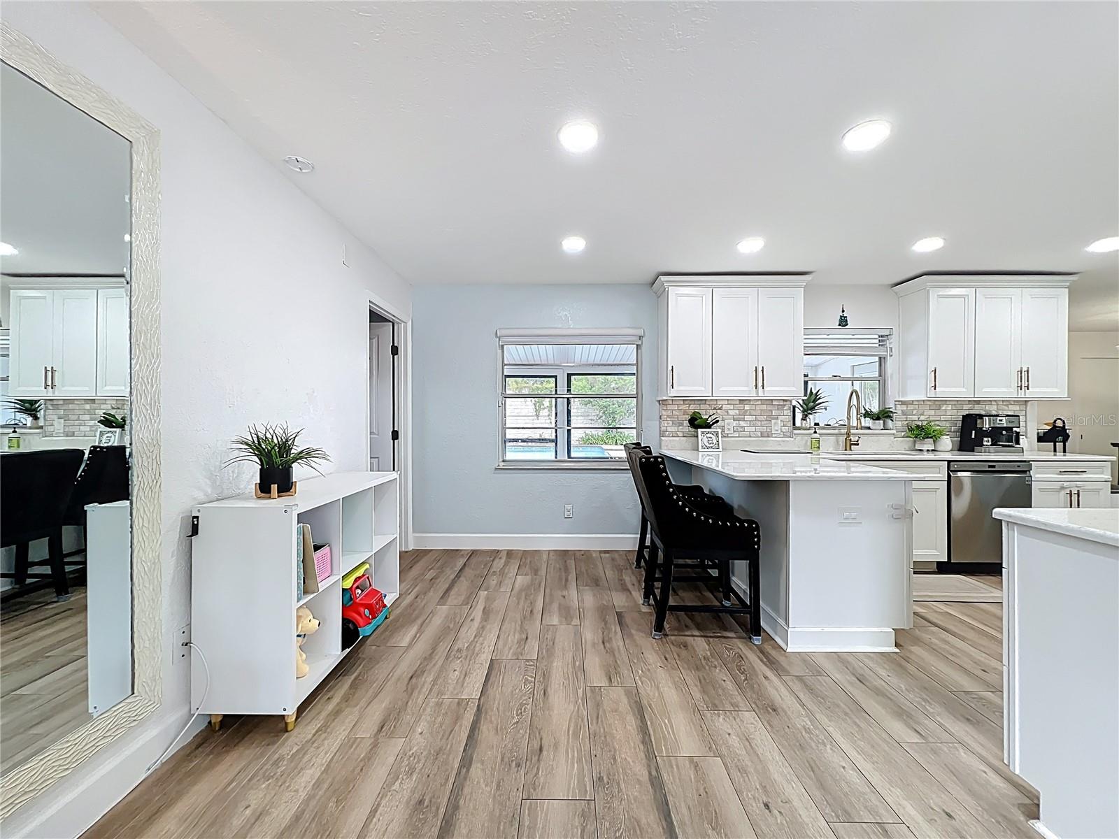 Image 15 of 61 For 5317 Myrica Road