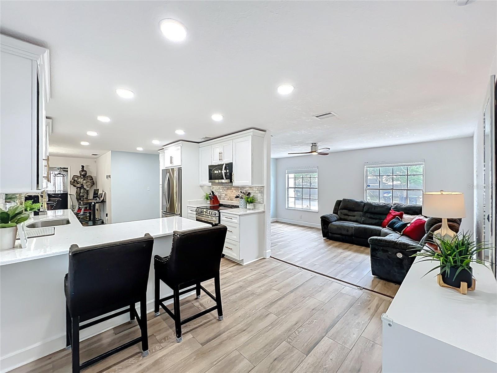 Image 17 of 61 For 5317 Myrica Road