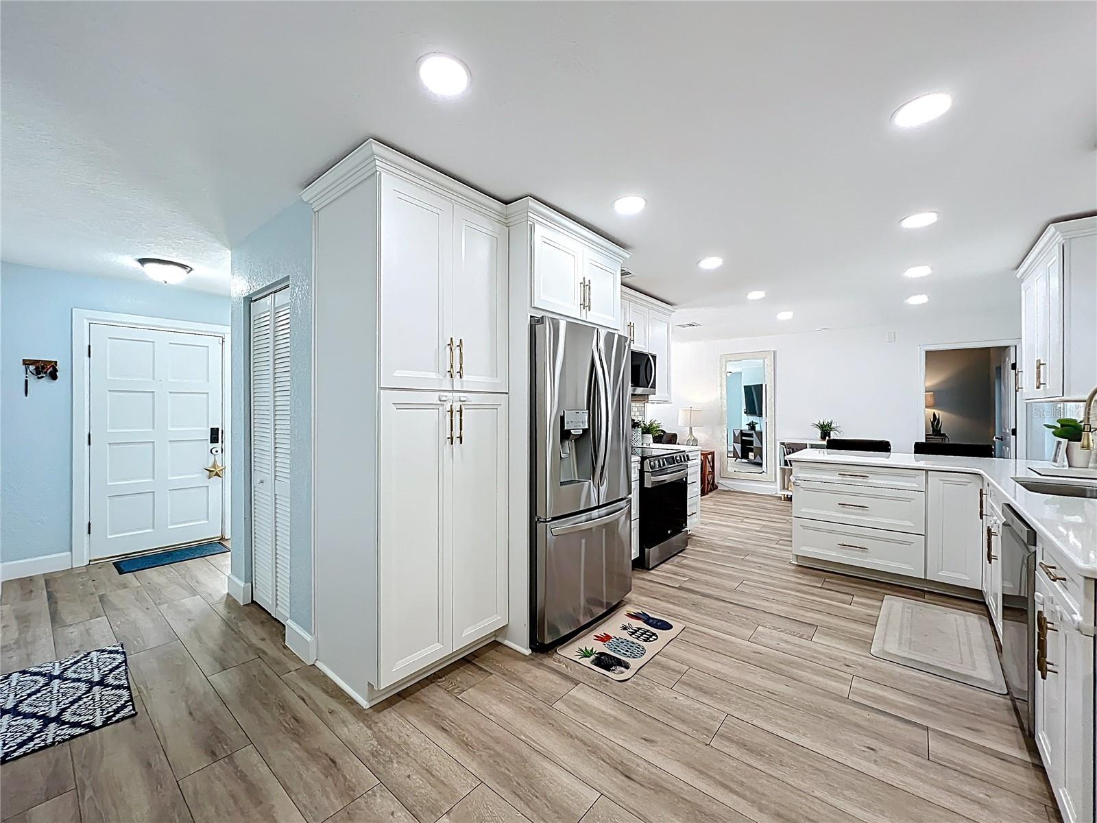 Image 22 of 61 For 5317 Myrica Road