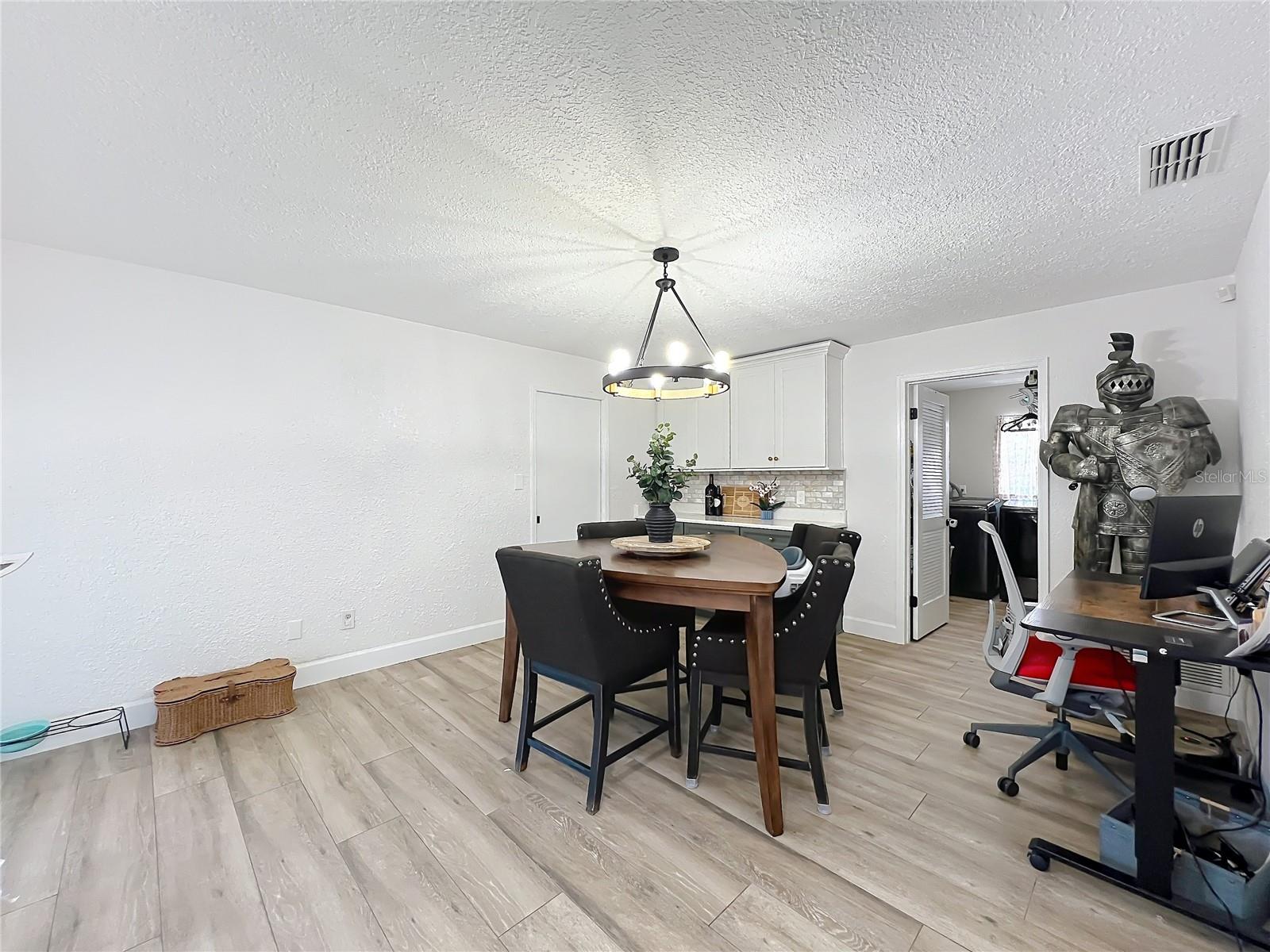 Image 25 of 61 For 5317 Myrica Road